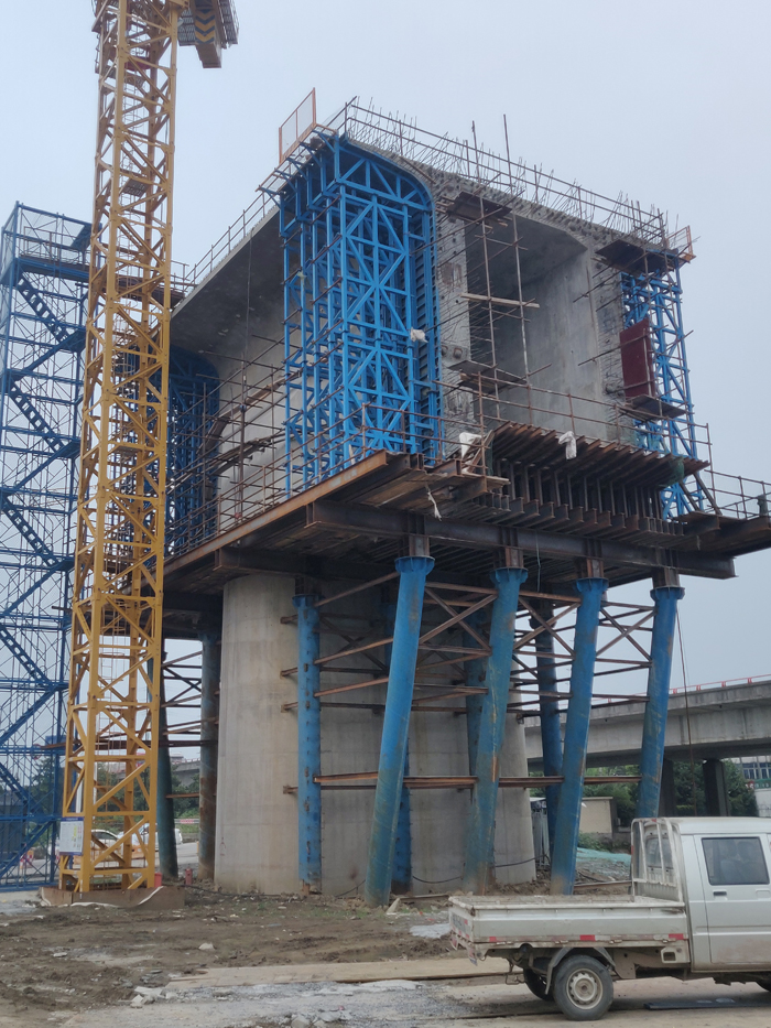Nanyanjiang Bridge Cast in Situ Beam Cantilever Form Traveler Boyoun
