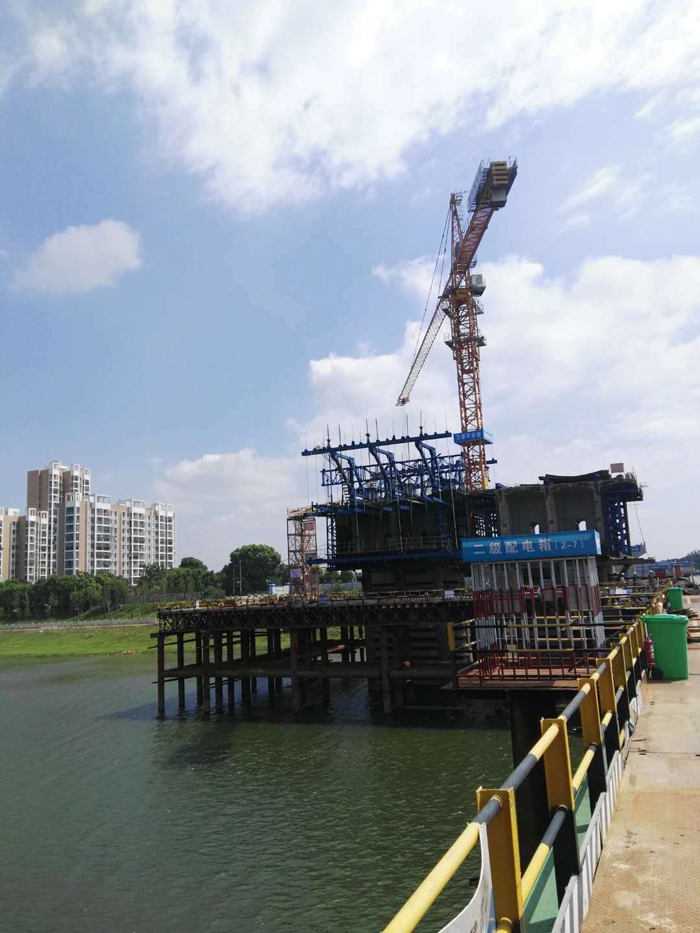 Huangpoqiao Bridge Cast in situ Beam Cantilever Form Traveler Boyoun